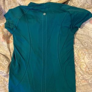 Lululemon swiftly tech 8